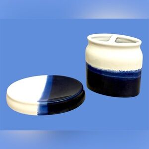 CARO Home Navy Blue & White Ceramic 2 Piece Soap Dish & Toothbrush Holder